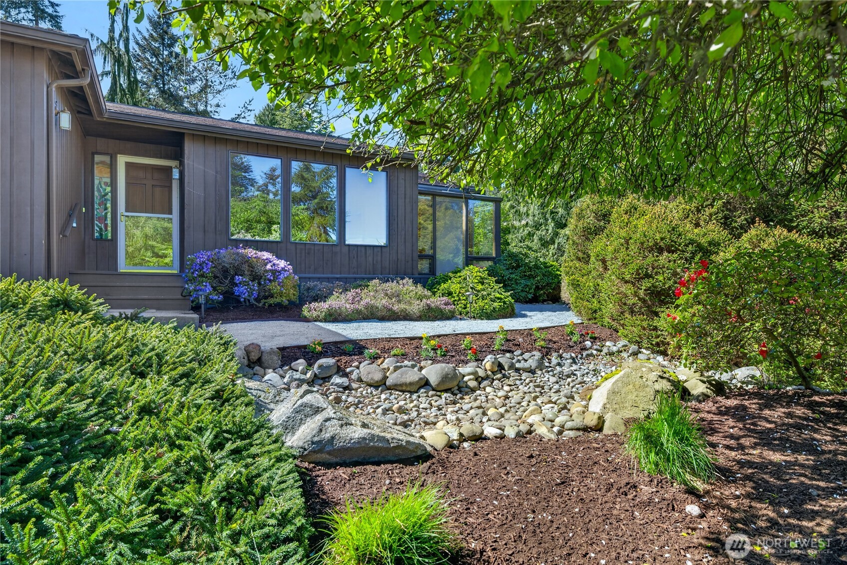 271 Elwha Drive , La Conner, WA 98257-9604
