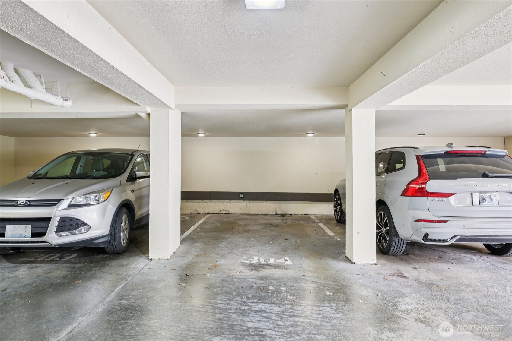 2219 14th Avenue W #304, Seattle, WA 98119