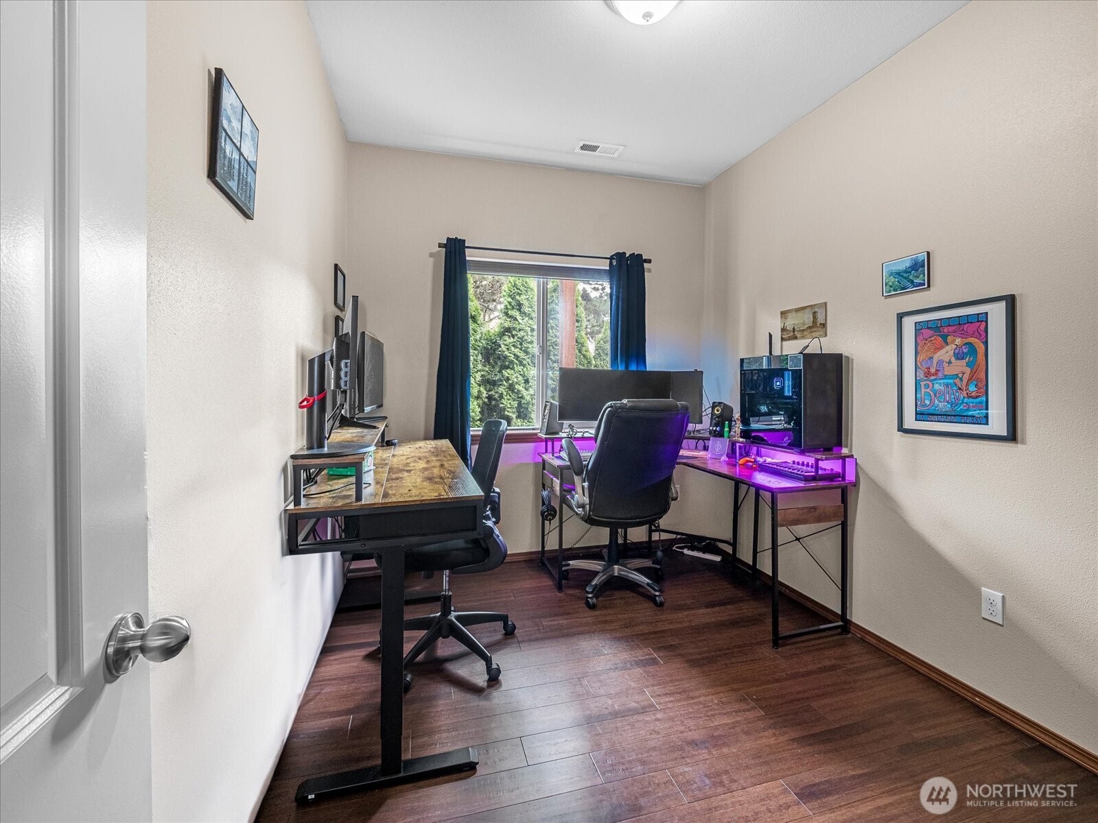 1011 94th Drive NE, Lake Stevens, WA 98258