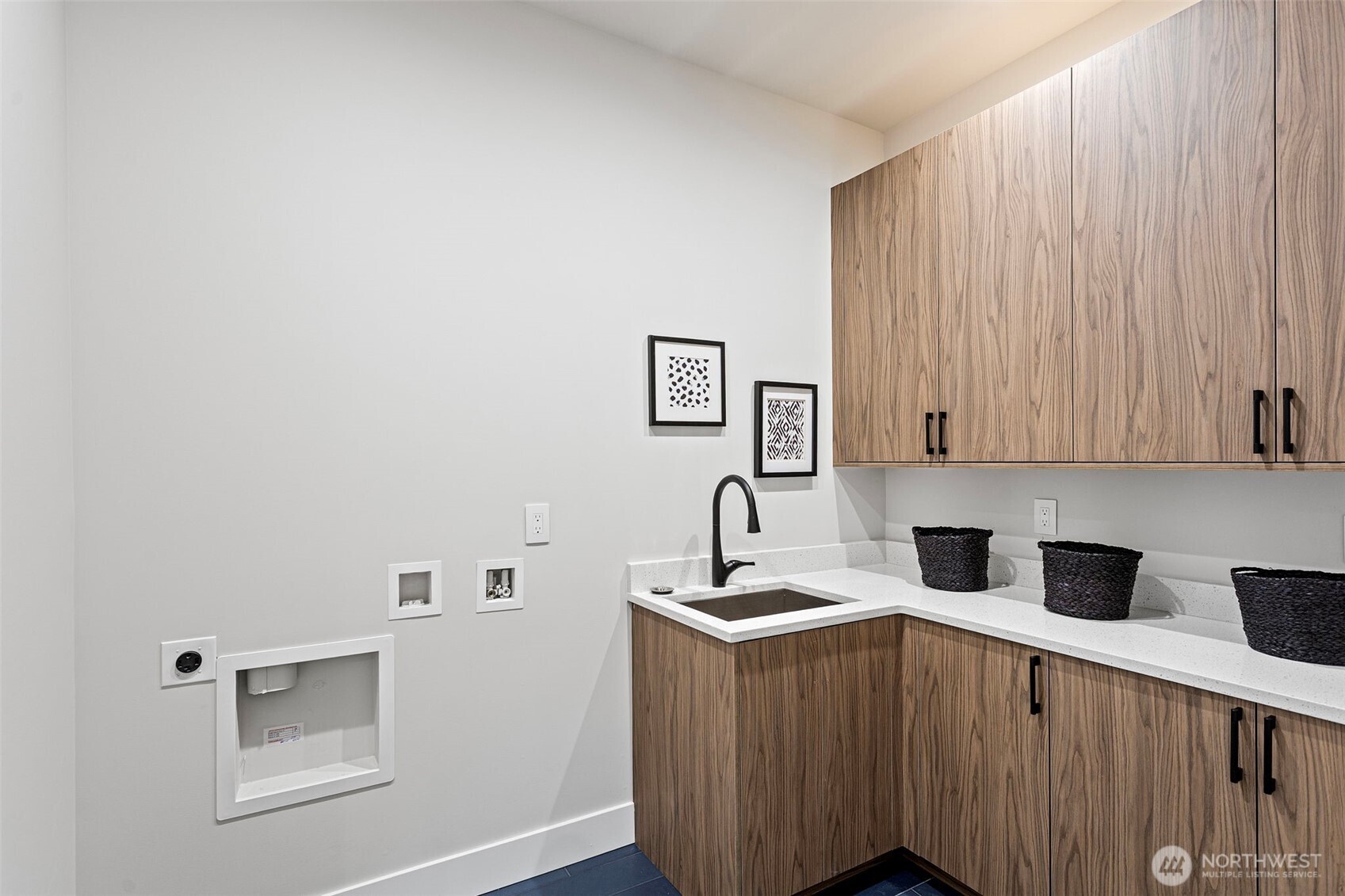 14 158th Place NE, Bellevue, WA 98008