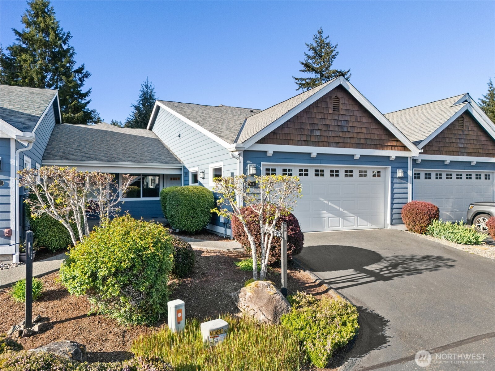 160 E Soderberg Road #C7, Allyn, WA 98524