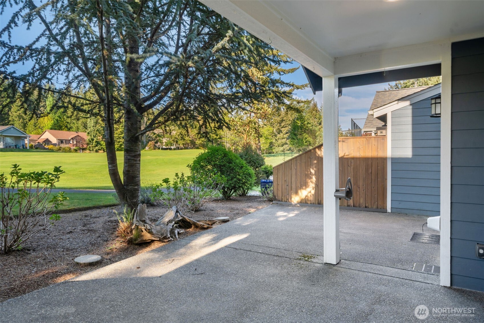 160 E Soderberg Road #C7, Allyn, WA 98524