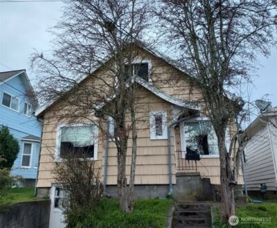 1222 9th Street , Bremerton, WA 98337