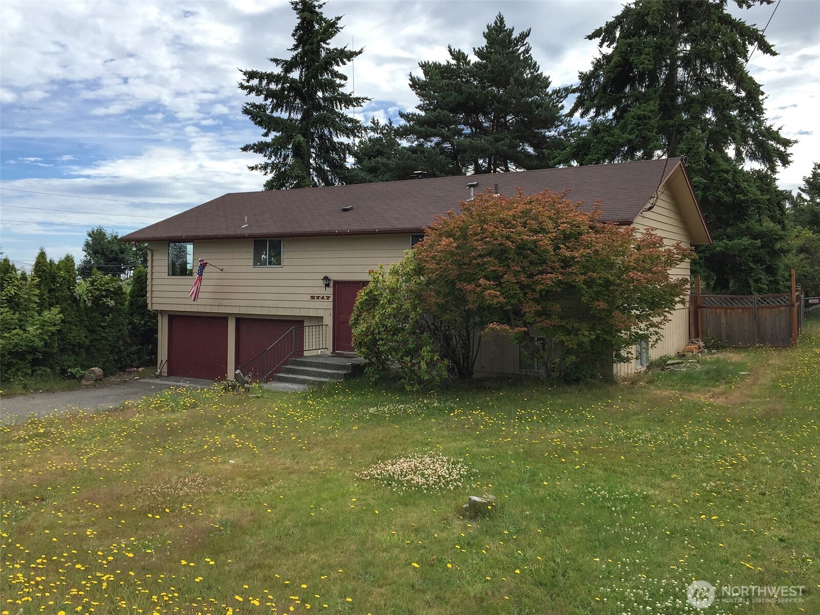 2717 S Laurel Street , Port Angeles, WA 98362
