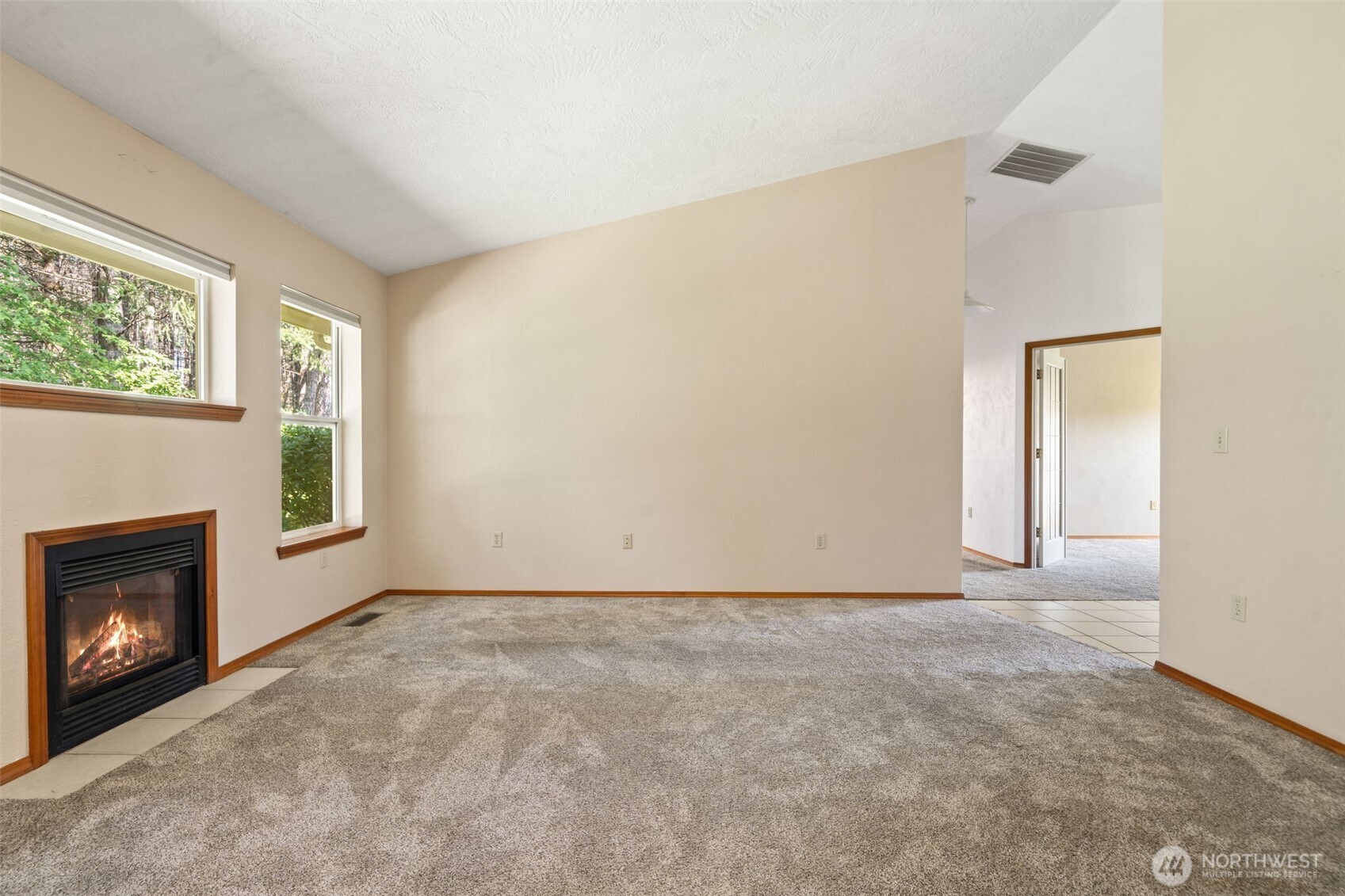 170 E Beaumont Drive #B, Shelton, WA 98584