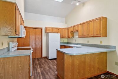 170 E Beaumont Drive #B, Shelton, WA 98584 - Photo 8