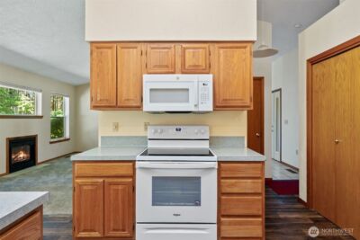 170 E Beaumont Drive #B, Shelton, WA 98584 - Photo 10