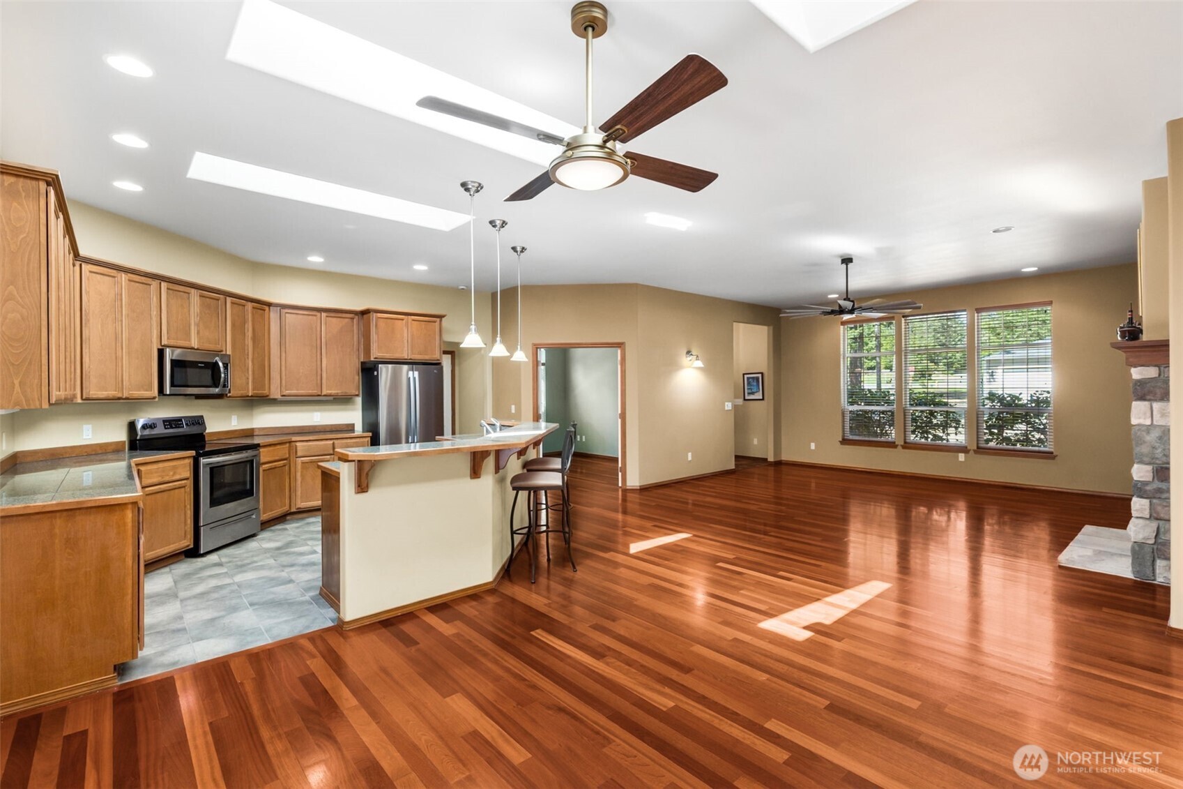 51 E Vine Maple Lane , Union, WA 98592