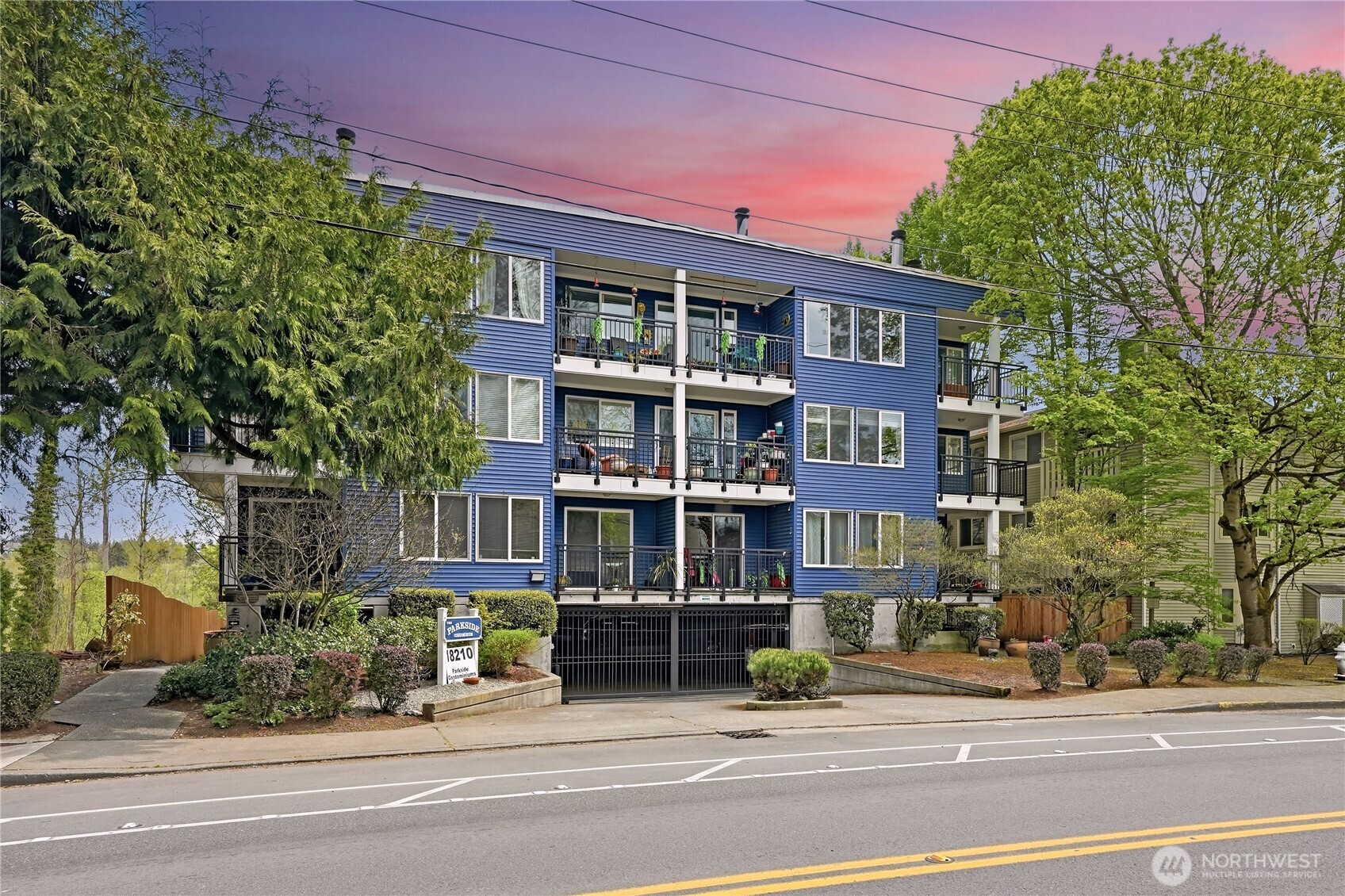 18210 73rd Avenue NE #201, Kenmore, WA 98028-2770