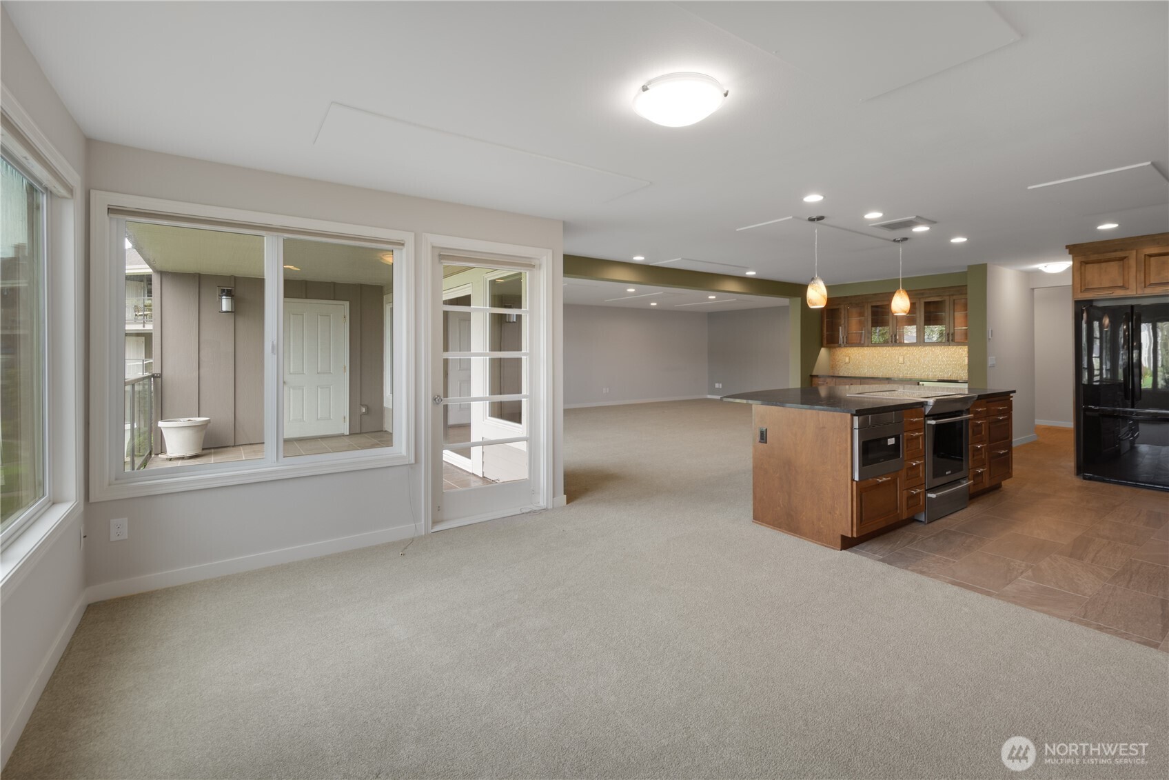 387 101st Avenue SE #202-F, Bellevue, WA 98004