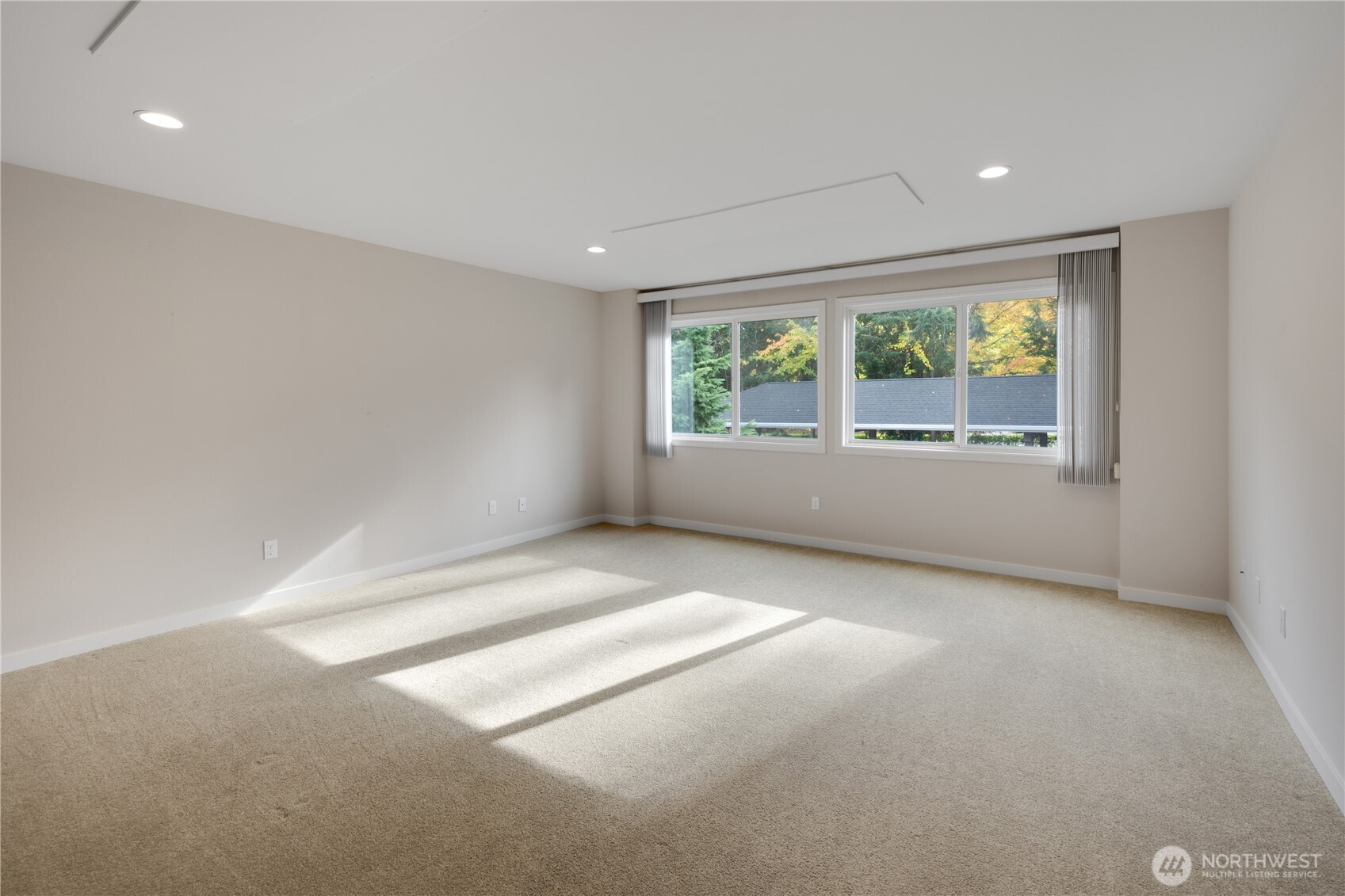 387 101st Avenue SE #202-F, Bellevue, WA 98004