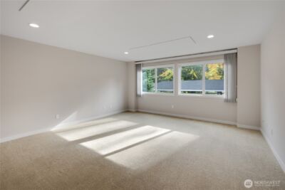 387 101st Avenue SE #202-F, Bellevue, WA 98004 - Photo 12
