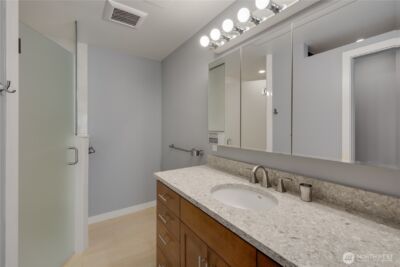 387 101st Avenue SE #202-F, Bellevue, WA 98004 - Photo 14