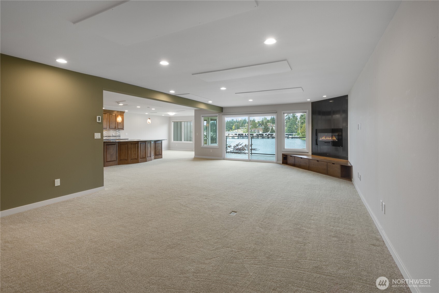 387 101st Avenue SE #202-F, Bellevue, WA 98004