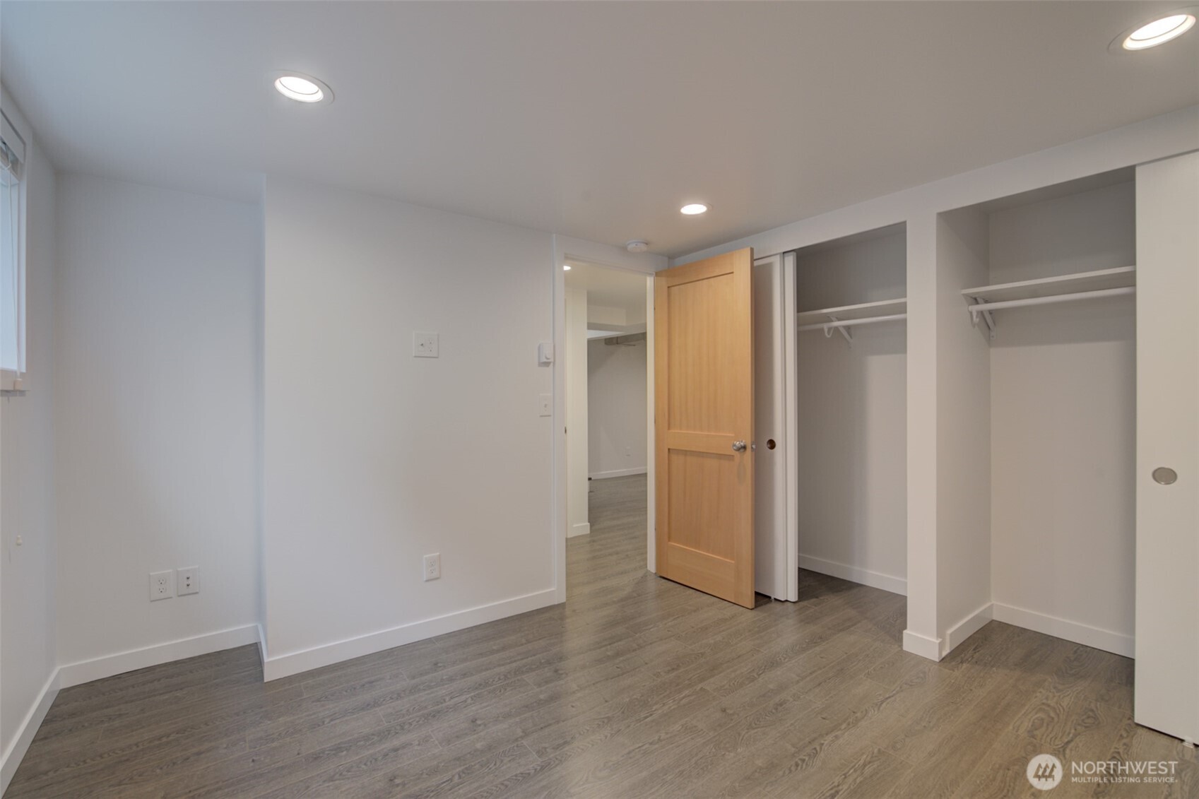 357 29th Avenue , Seattle, WA 98122