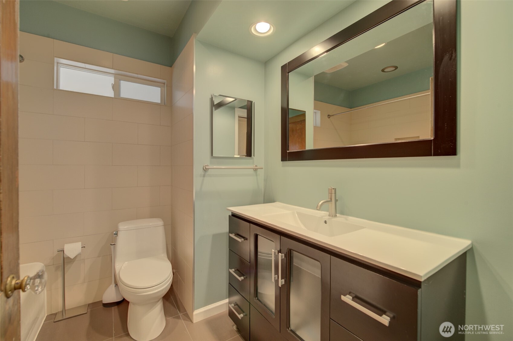 357 29th Avenue , Seattle, WA 98122
