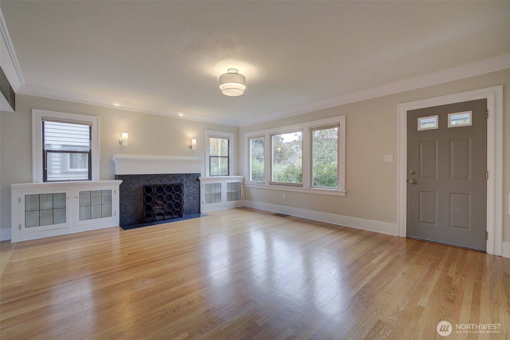 357 29th Avenue , Seattle, WA 98122