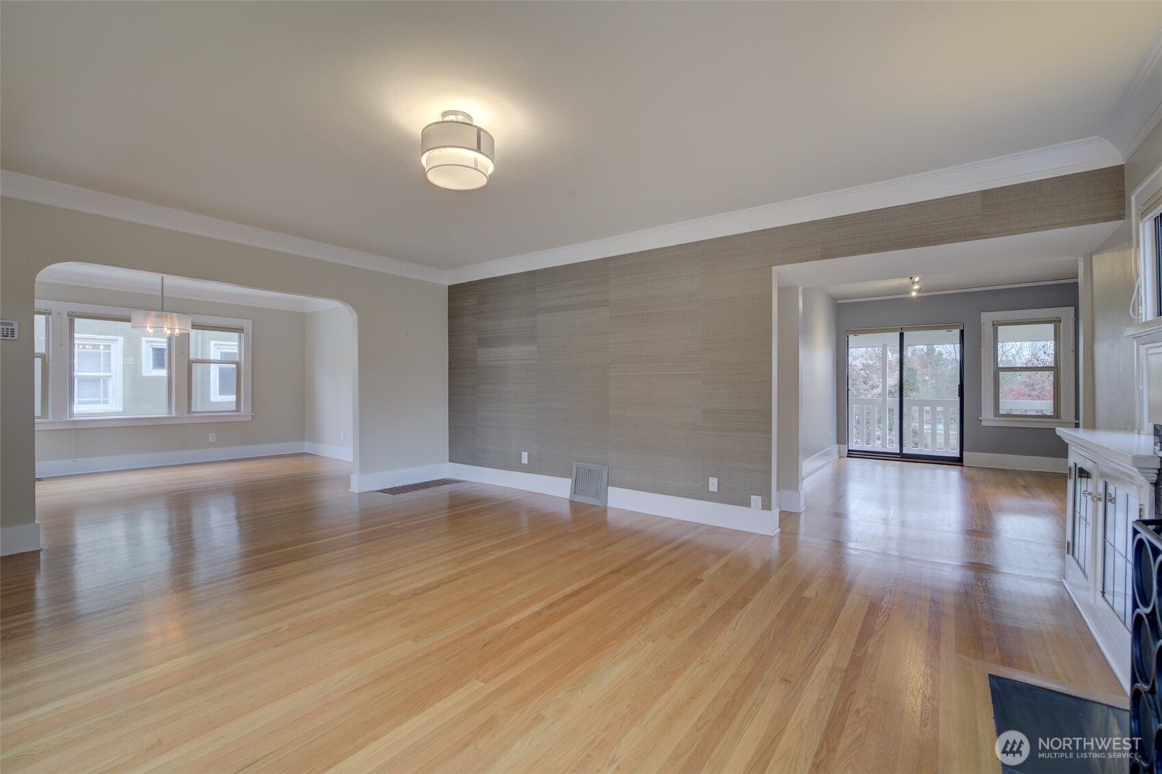 357 29th Avenue , Seattle, WA 98122
