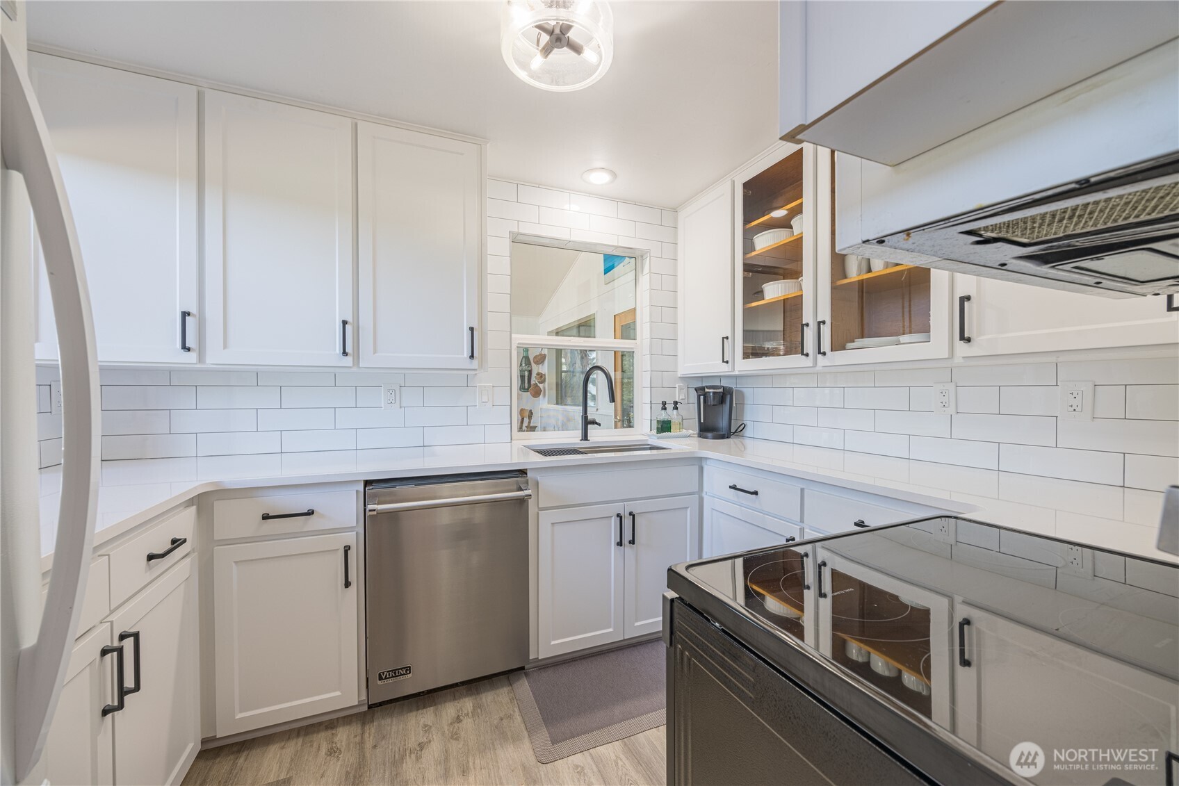 382 Discovery Way , Sequim, WA 98382