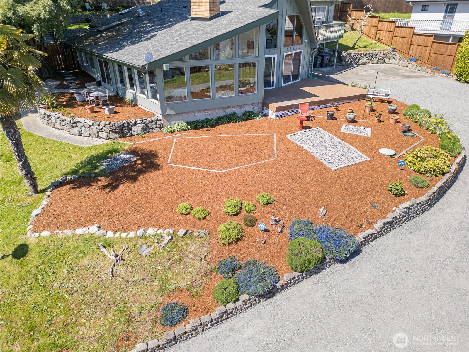 382 Discovery Way , Sequim, WA 98382