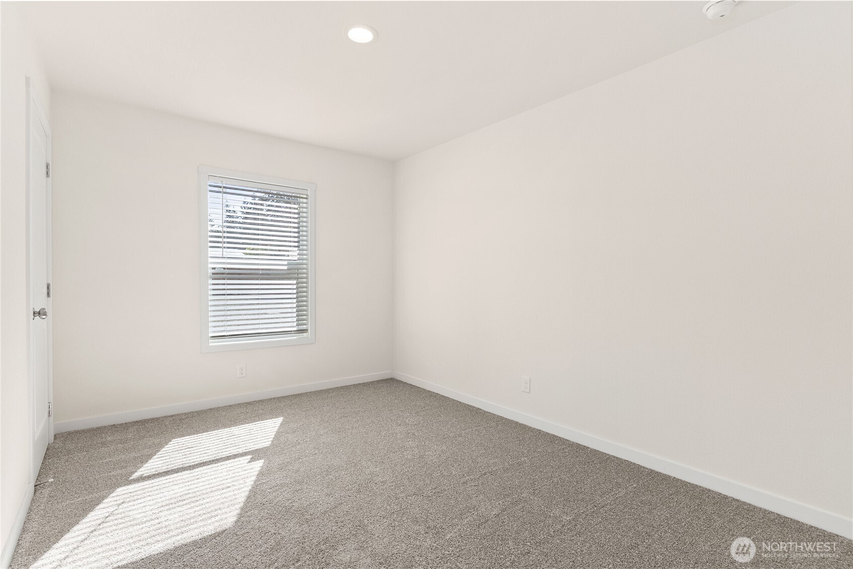18495 SE Covington Sawyer Road , Kent, WA 98042