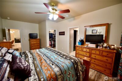 12294 Rd. 9.5 NE, Moses Lake, WA 98837 - Photo 11