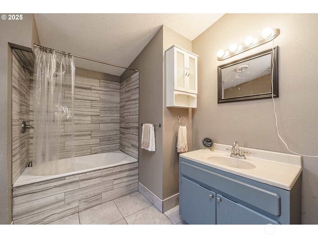 3777 Addy Street #17, Washougal, WA 98671