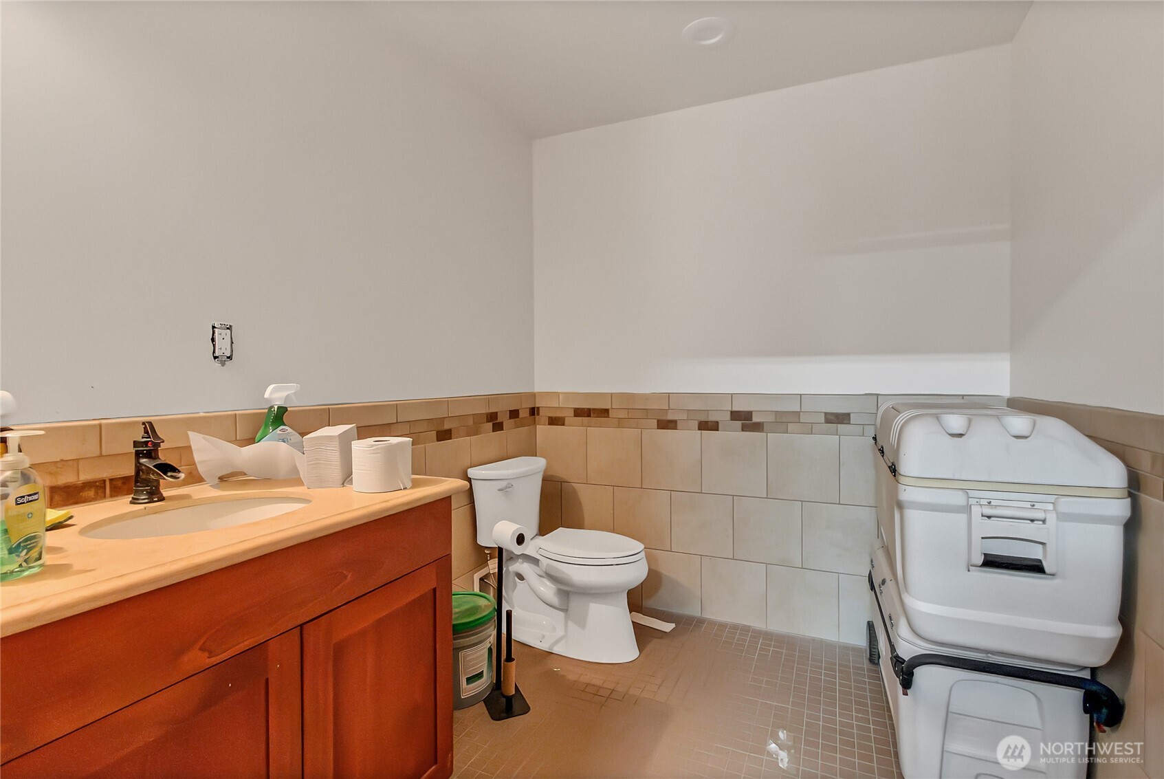 120 Corrin Avenue NW, Orting, WA 98360-8503