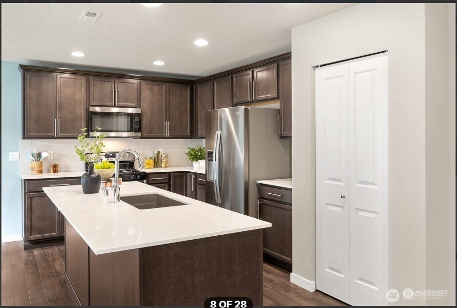 8812 53rd Place NE , Marysville, WA 98270