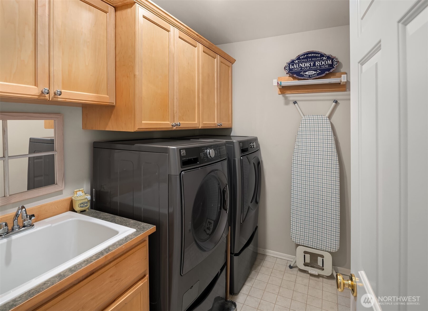 6336 126th Street SW, Mukilteo, WA 98275-5582