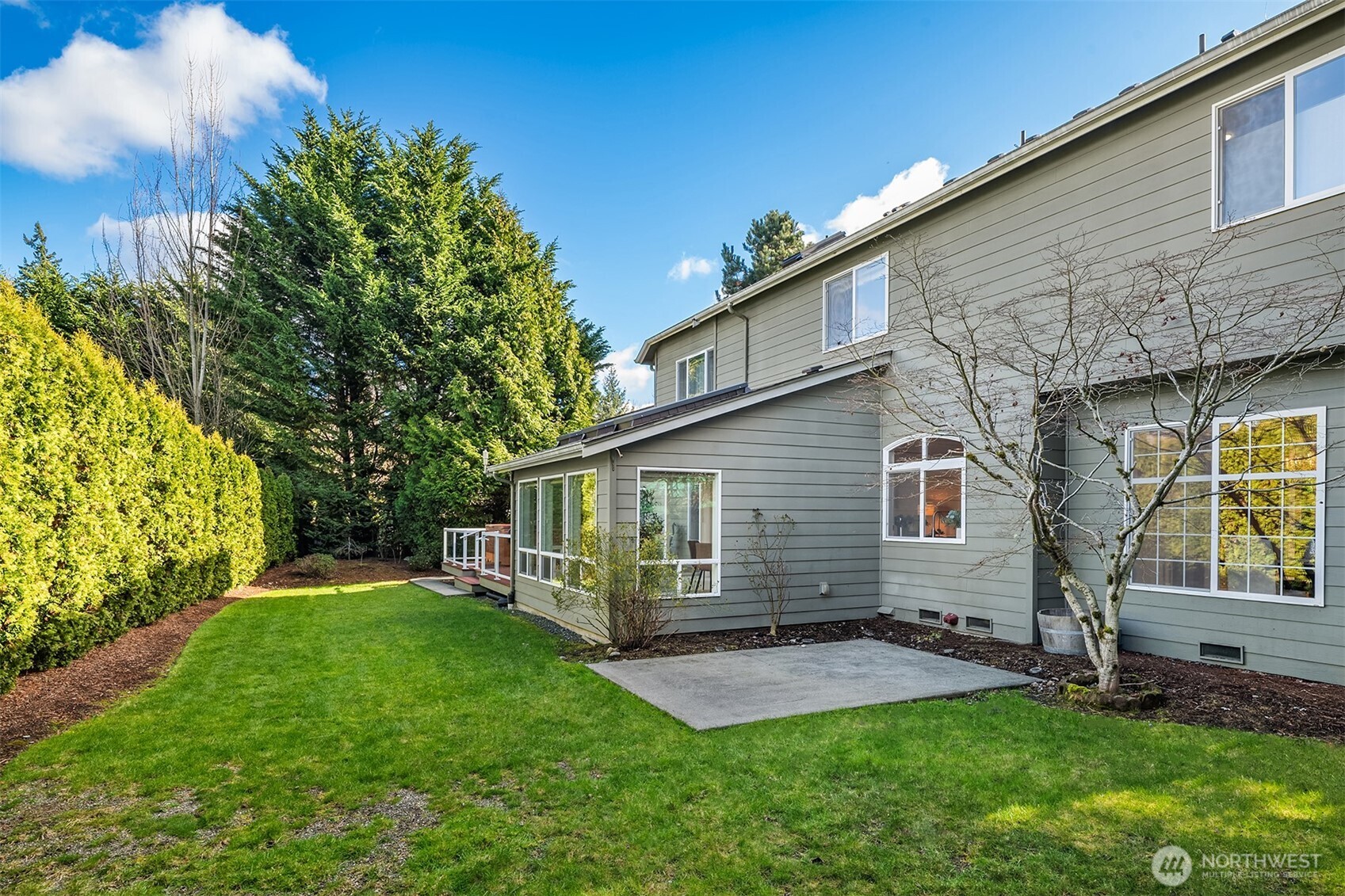 6336 126th Street SW, Mukilteo, WA 98275-5582