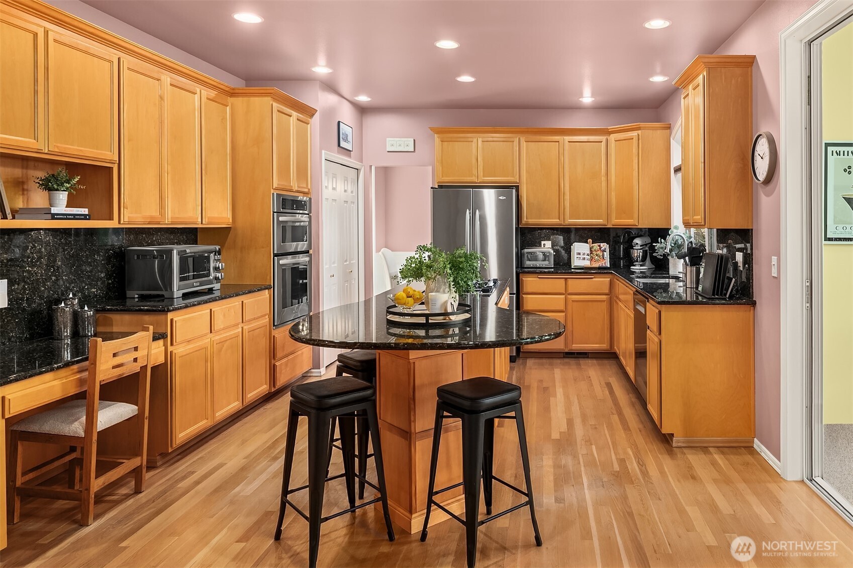 6336 126th Street SW, Mukilteo, WA 98275-5582