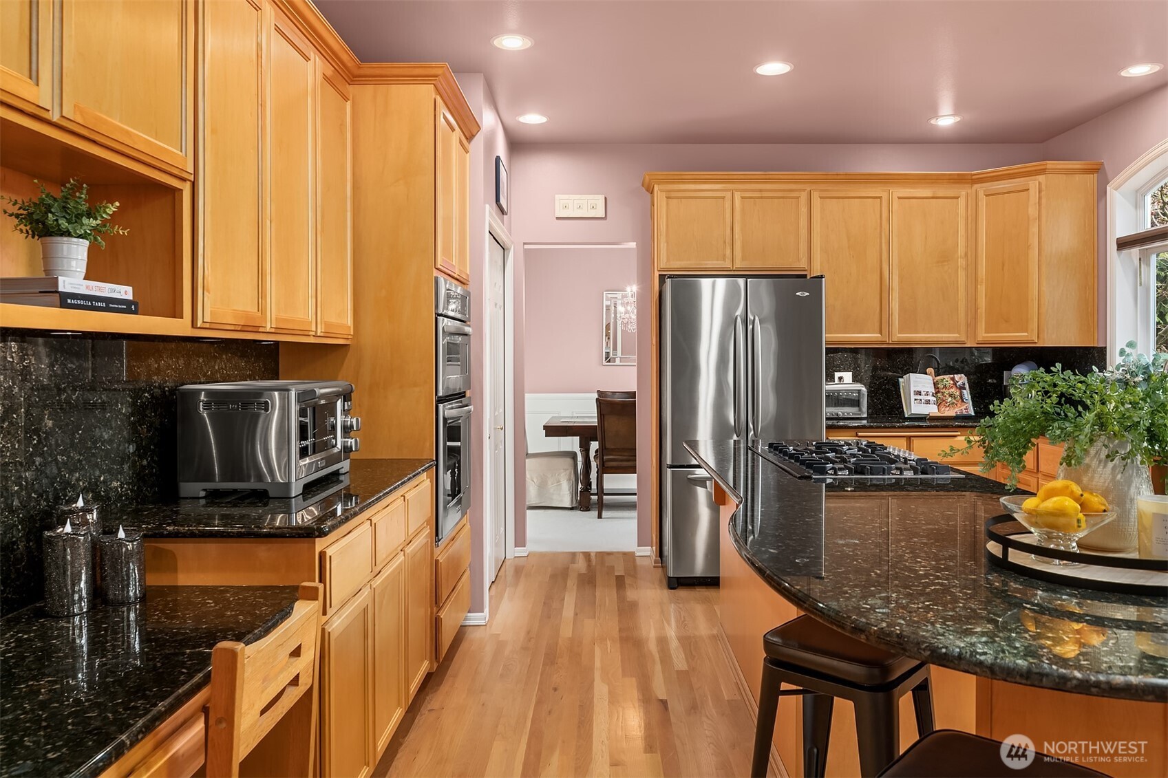 6336 126th Street SW, Mukilteo, WA 98275-5582
