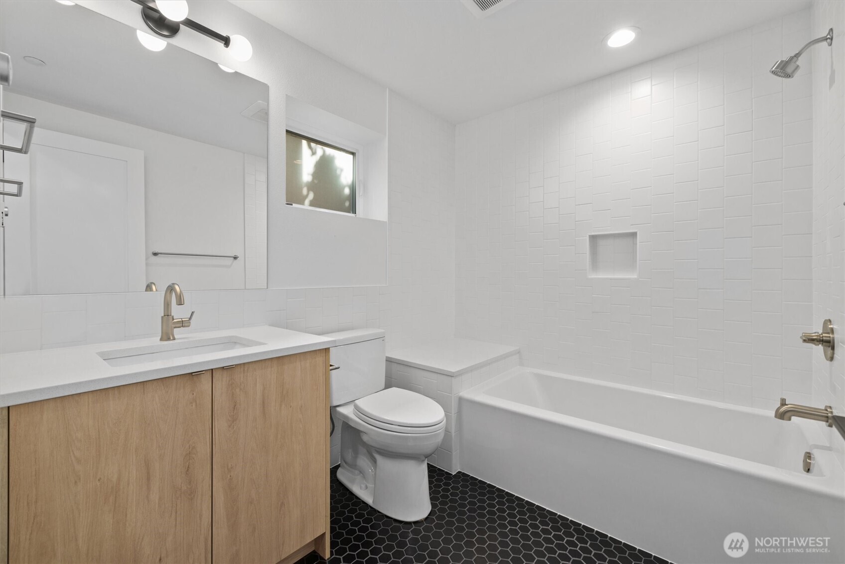 2011 Dexter Avenue N #A, Seattle, WA 98109