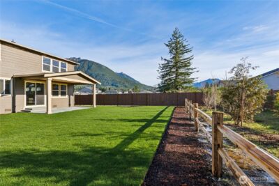 613 SE 12th Place #23, North Bend, WA 98045 - Photo 31