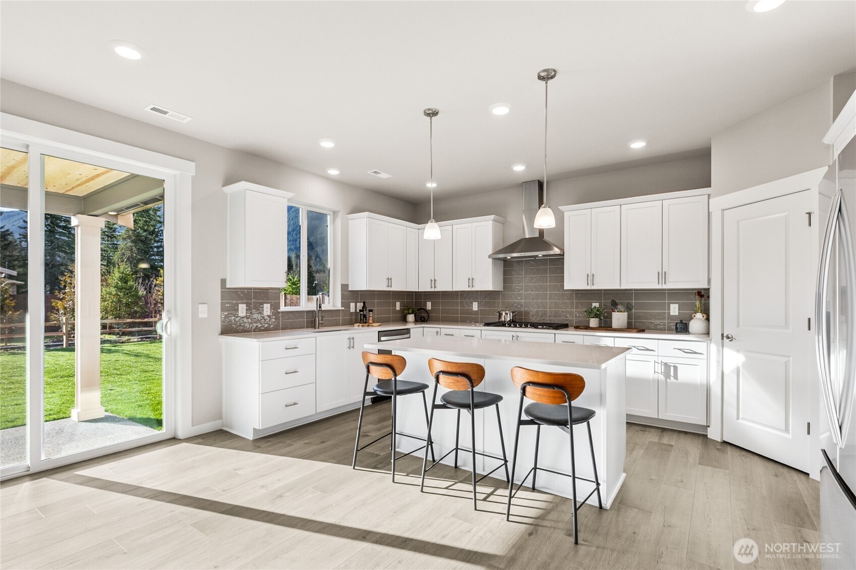 613 SE 12th Place #23, North Bend, WA 98045