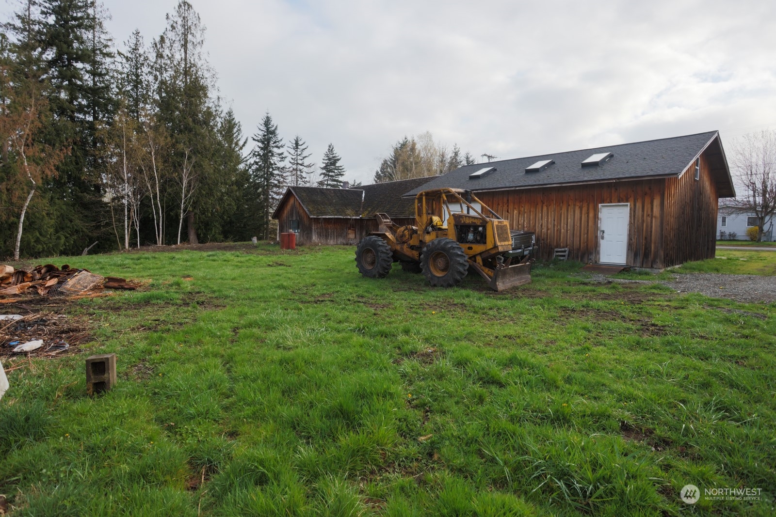 435 Hatch Street , Buckley, WA 98321
