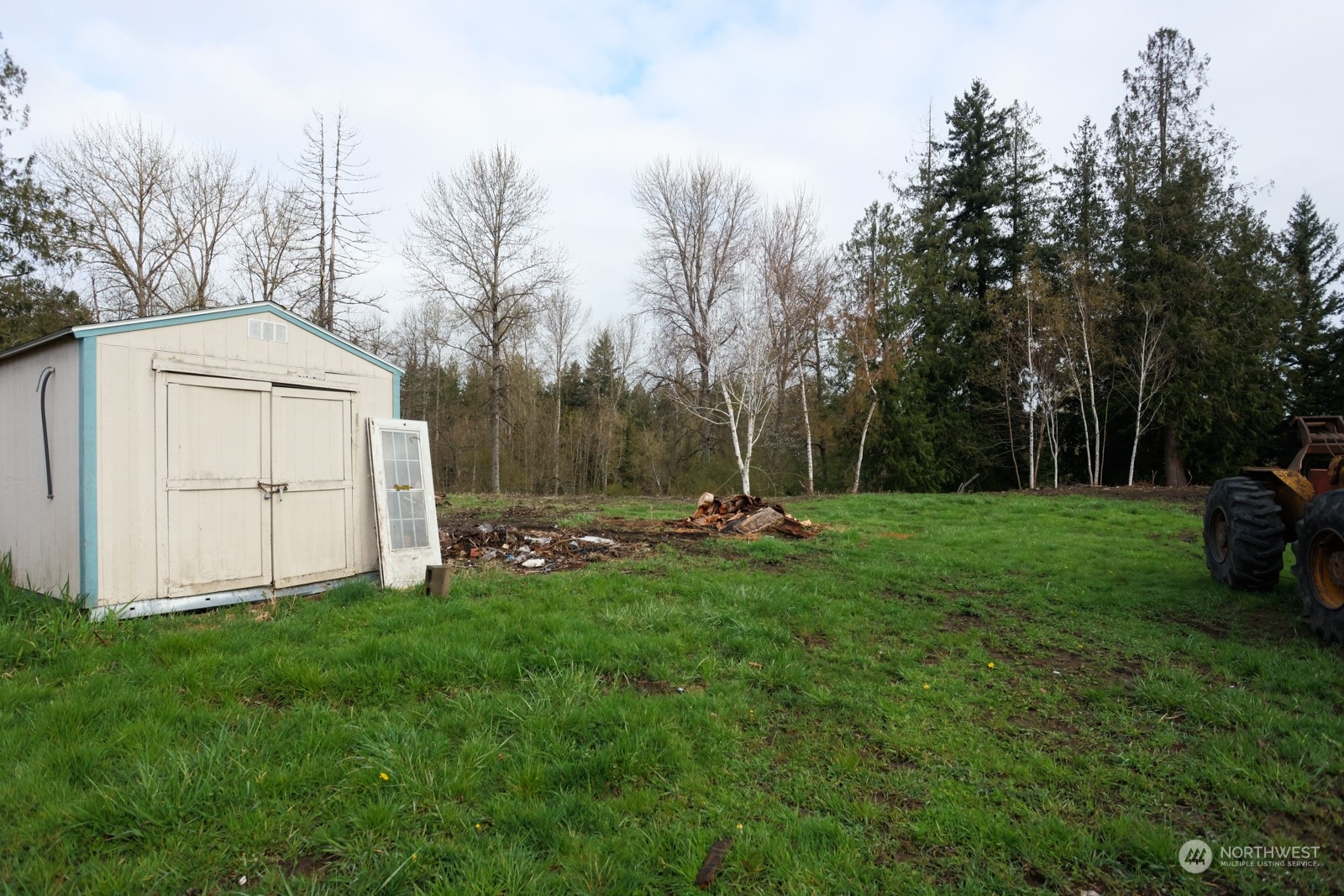 435 Hatch Street , Buckley, WA 98321