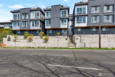 3406 15th Avenue W #C, Seattle, WA 98119 - Photo 2