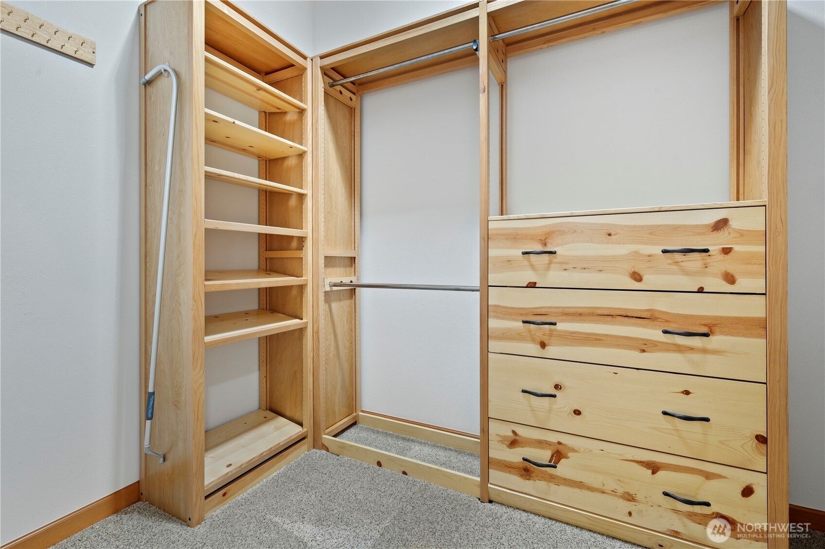 6120 Lake St Clair SE, Olympia, WA 98513