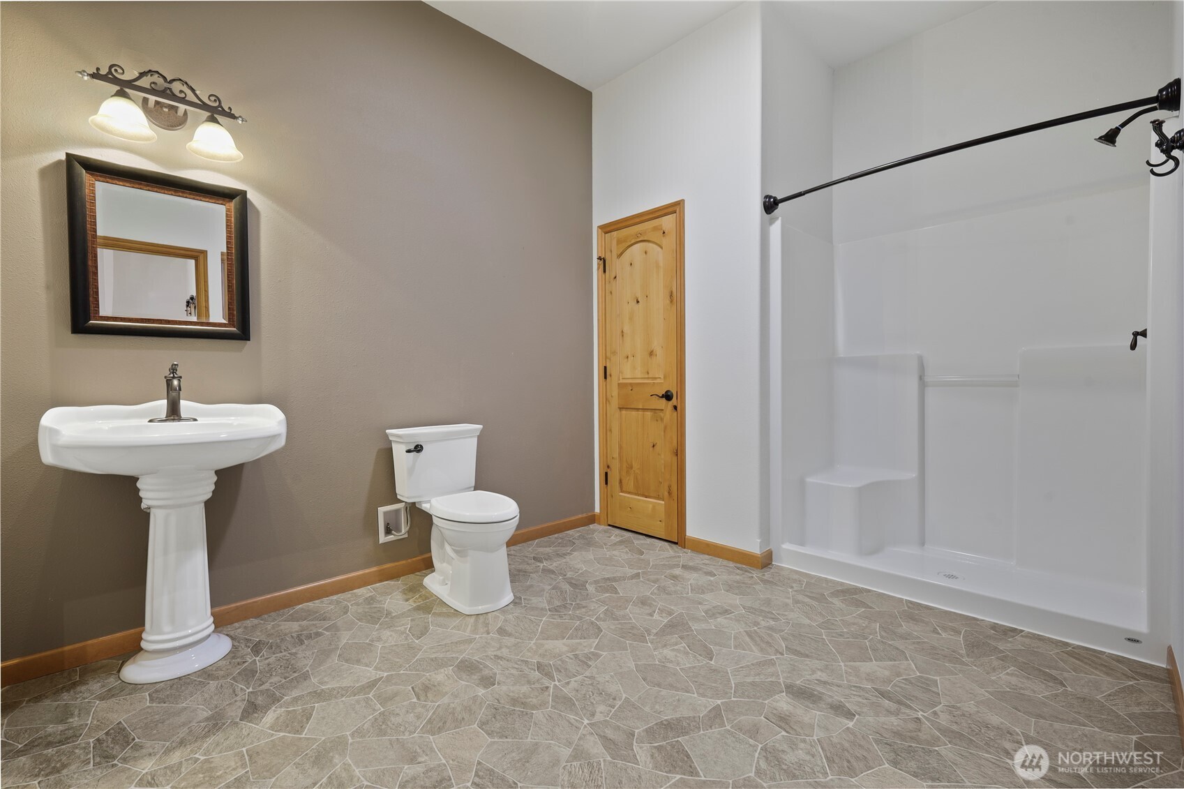 6120 Lake St Clair SE, Olympia, WA 98513