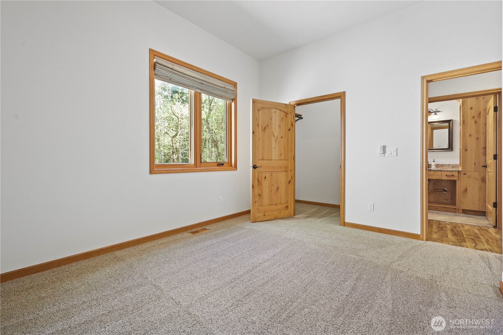 6120 Lake St Clair SE, Olympia, WA 98513