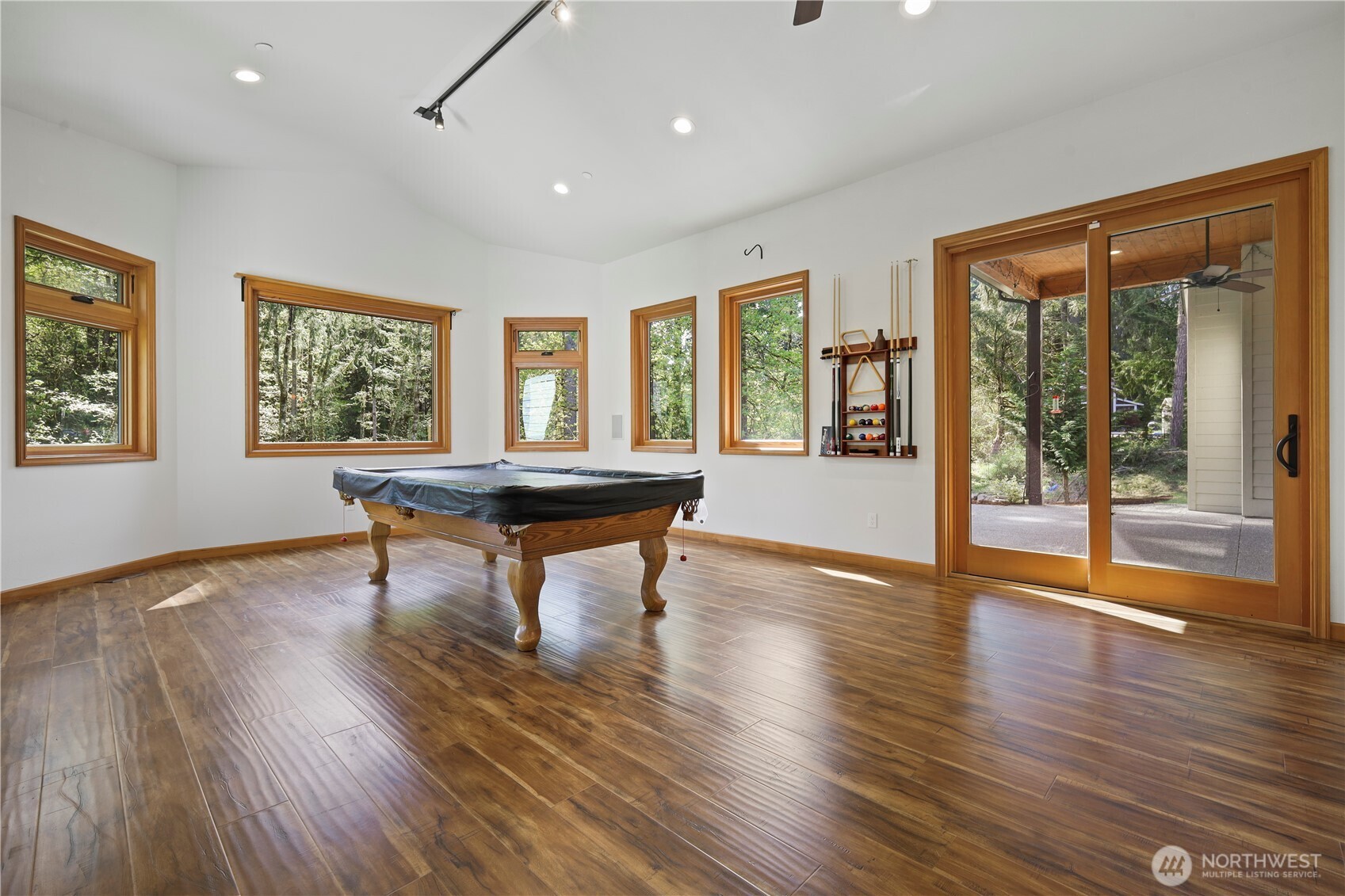 6120 Lake St Clair SE, Olympia, WA 98513