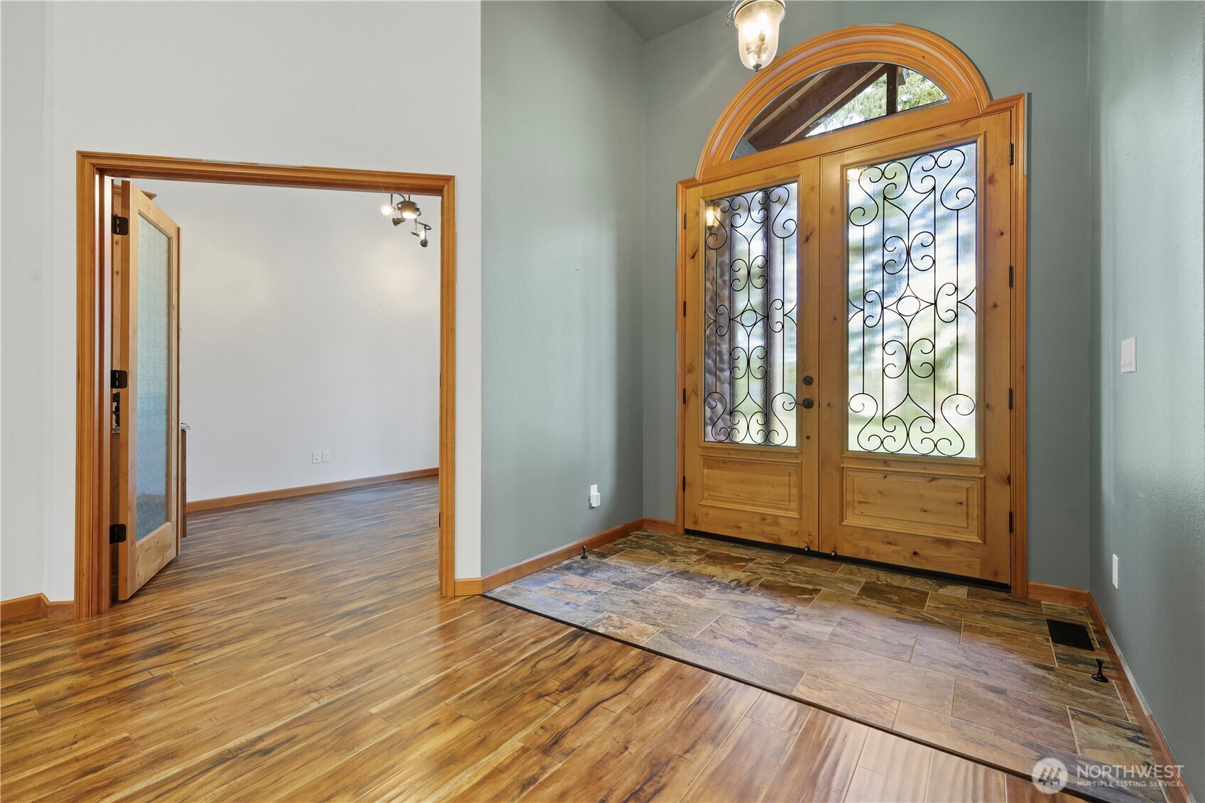 6120 Lake St Clair SE, Olympia, WA 98513