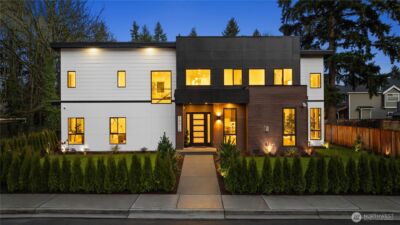 10416 130th Avenue NE, Kirkland, WA 98033 - Photo 2