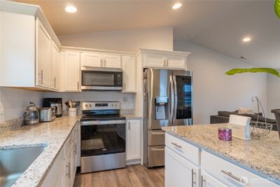 123 E 9th Avenue #29, Moses Lake, WA 98837 - Photo 7