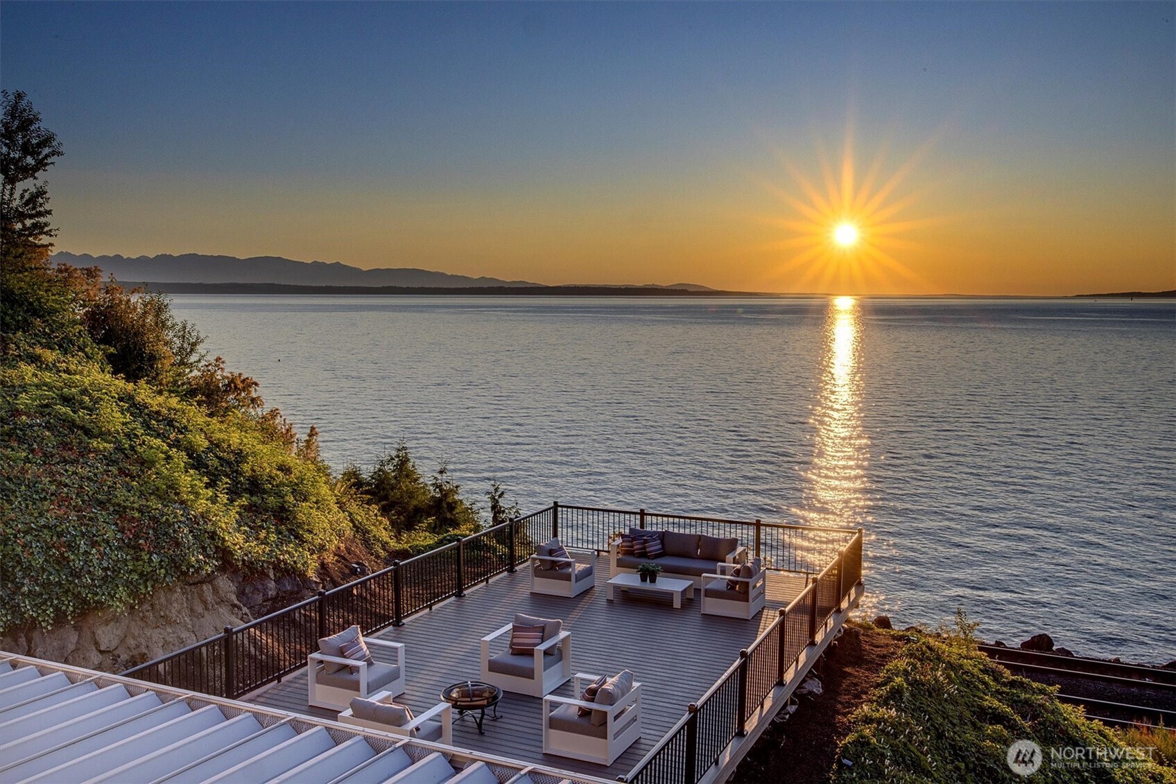 8001 Talbot Road , Edmonds, WA 98026-5040