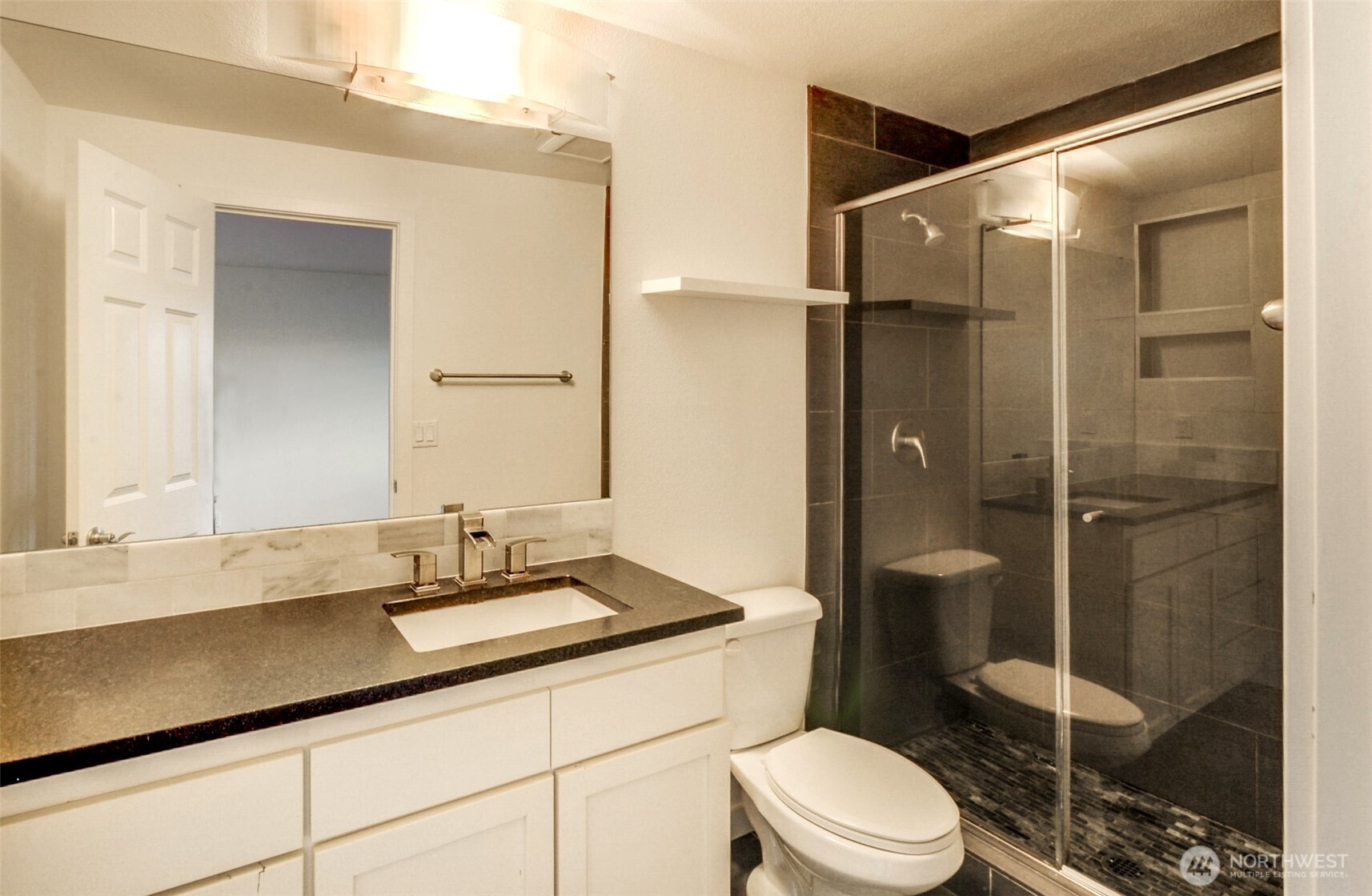 15214 NE 8th Street #G18, Bellevue, WA 98007