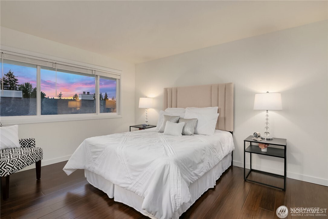 15214 NE 8th Street #G18, Bellevue, WA 98007