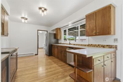 607 S 14th Street , Shelton, WA 98584 - Photo 8